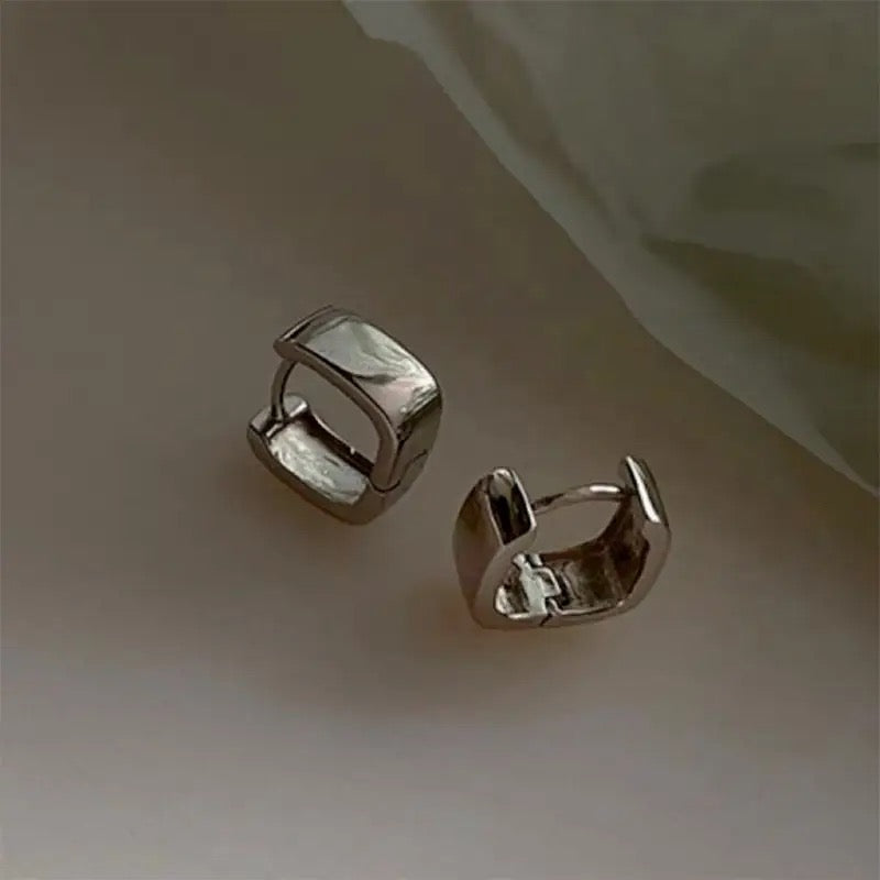 Hoops Earring Dily